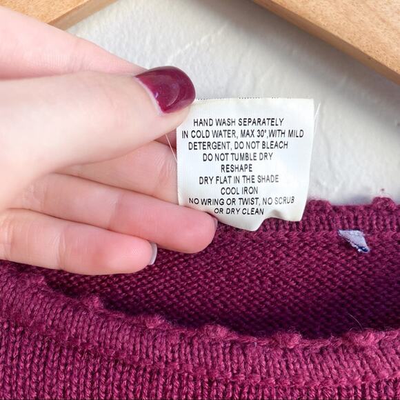 Vintage Made In Italy Merano Wool Maroon Crochet Lace Sweater - Picture 3 of 5